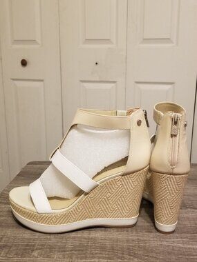 ANTONIO MELANI Cream and White Wedge Sandals